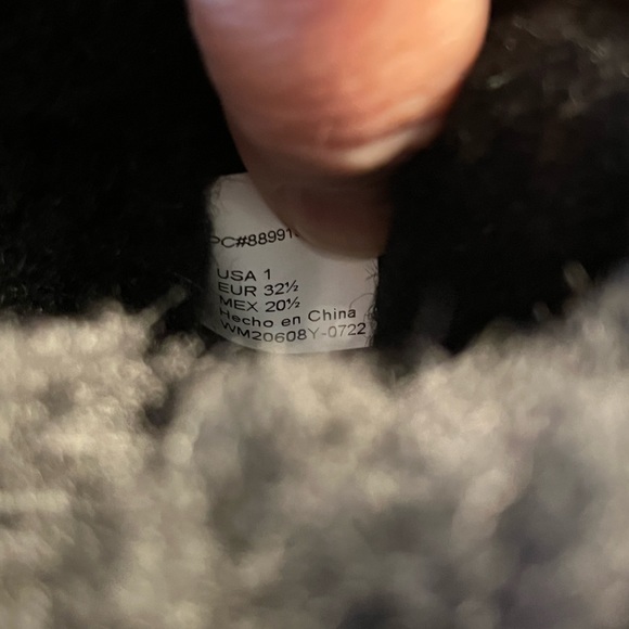 Pawz by Bearpaw - Journey BLK Size 1 - Picture 6 of 6